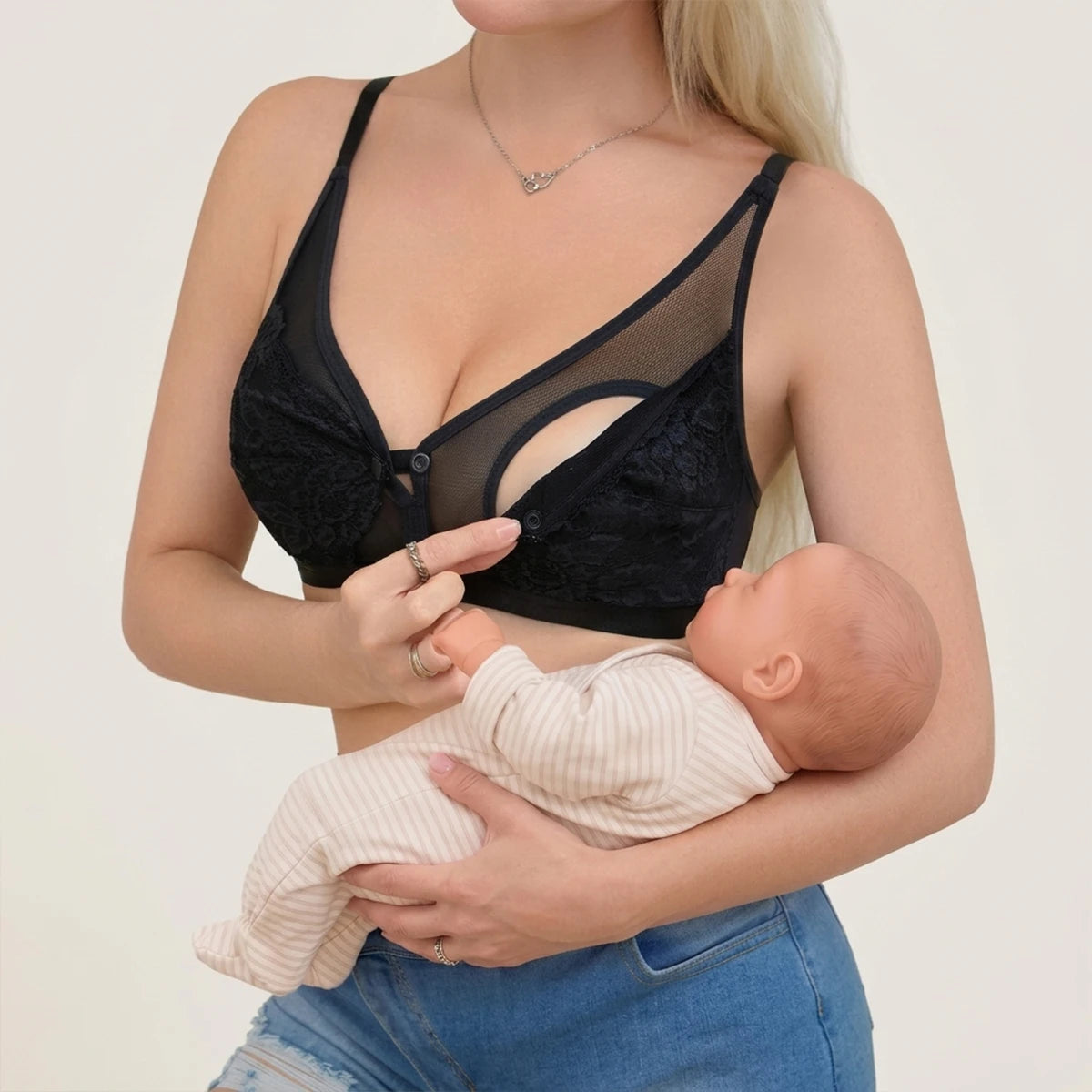 Hands Free Pumping Bra